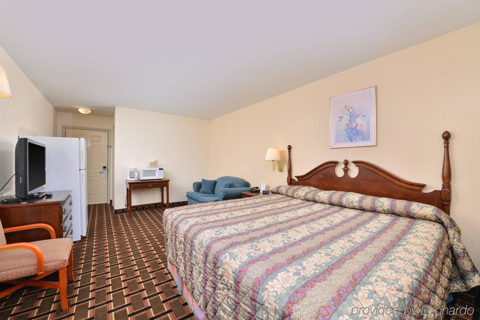 Americas Best Value Inn And Suites Albemarle Экстерьер фото
